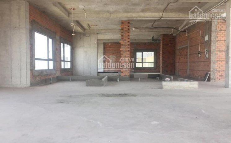 Penthouse 561m2- Hồ Bơi & Sân Vườn Rộng Rãi-view Trực Diện Trung Tâm Q1, Landmart 81 & Sông Sài Gòn 4