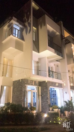 Tôi Cần Bán Gấp Căn Biệt Thự Villa Park, Q9, Dt 200m2, Xây Dựng 1 Trệt + 2 Lầu - Lh 0902786079 6