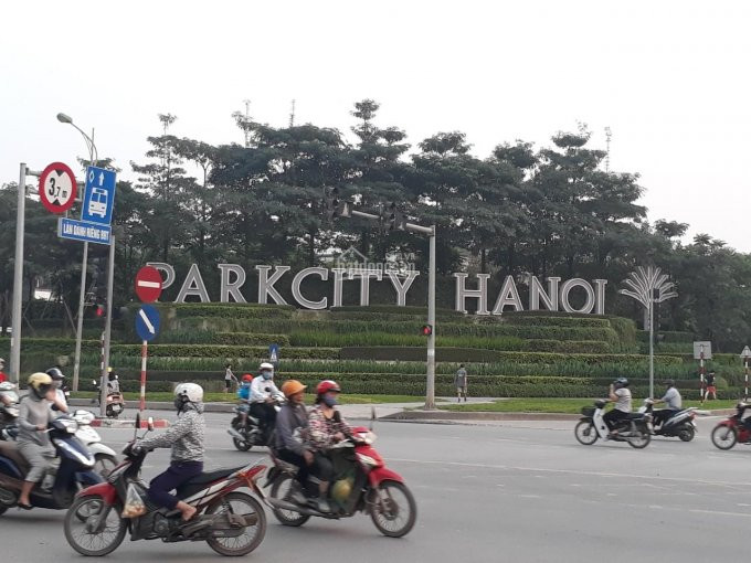 Tôi Cần Bán Nhà đối Diện Parkcity Lê Trọng Tấn - Phan đình Giót, La Khê, Hđ ô Tô đỗ Giá Chỉ 2tỷ37 2