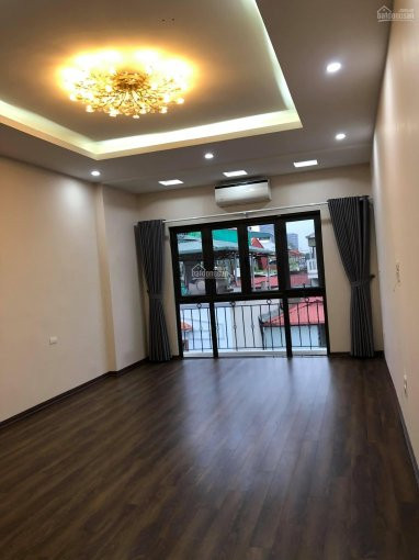 Trích Sài, Tây Hồ, ôtô Cạnh Nhà, 6 Tầng Thang Máy, 50m2 Chỉ 6 Tỷ 1