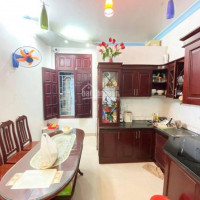 Bán Nhà Ngõ 72 Nguyễn Trãi, Cạnh Royalcity, 45m2 X5t, Mặt Tiền 4m,ngay Sát Phố, 42 Tỷ