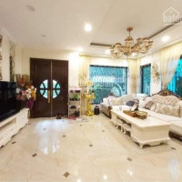 Cực Hiếm Bay Nhanh Nhà Bồ đề Chỉ 39 Tỷ 80m2 đẹp Xách Vali ở Luôn 4 Tầng Lh 0333319937 Ngõ 3m