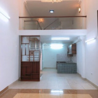 Nhà 40m2, 4 Tầng Phố Trạm, Long Biên Cực đẹp, Giá Chỉ 2,85 Tỷ