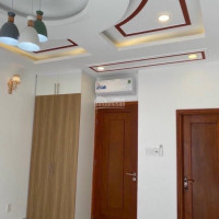 Siêu Phẩm Quận 10 Chỉ 5,3 Tỷ Một đời Chủ ở Lâu đời 27m2, 1 Trệt, 1 Lầu, Sân Thượng, 2pn