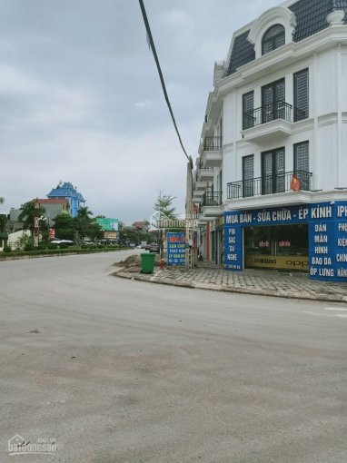 Bán đất Tại Trung Tâm Huyện Lạng Giang, Nằm Dọc Theo Trục Quốc Lộ 1a 2