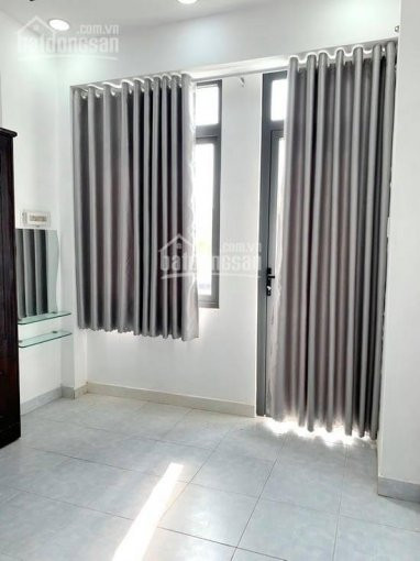 Chính Chủ Bán Gấp Căn Nhà Bình Chánh, Sổ Hồng Riêng,dt:5x20, Giá: 2 Tỷ 100 Triệulh: 0704972418 2