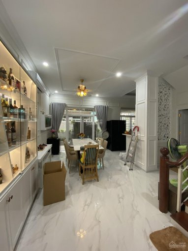 Chính Chủ Bán Nhanh Biệt Thự Khu Phố Mỹ Thái, Phú Mỹ Hưng, Quận 7 Nhà đẹp, Kế Căn Góc, Sát Công Viên 2 Hecta 1