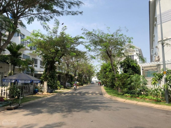Chính Chủ Bán Nhanh Biệt Thự Sân Vườn, Góc 2 Mặt Tiền Mega Residence, Khang điền, 168m2 đất, Giá Rẻ Nhất 13 Tỷ 3