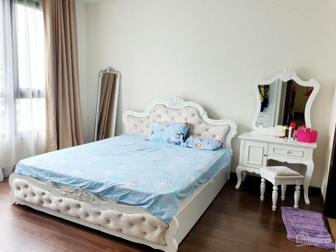 Chính Chủ Bán Nhanh Căn 2 Ngủ Sáng Tầng Trung View Nhạc Nước Tại Tòa Vip T08 Times City 3