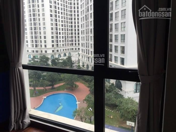 Chính Chủ Bán Nhanh Gấp Căn Hộ Royal City, Căn Góc 181m2, 3 Phòng Ngủ đủ đồ, Hướng Mát, View Bể Bơi Lh: 0944266333 5