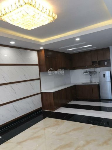 Chính Chủ Bán Nhanh Gấp Căn Hộ The Gold View Bến Vân đồn, Giá 31 Tỷ 65m2, Bao Thuế Phí, Full Nội Thất Cao Cấp 1