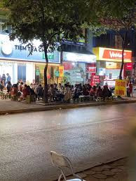 Chính Chủ Bán Nhanh Gấp Nhà C4 Mặt Phố Dương Khuê, Vỉa Hè đá Bóng, Sổ Vuông đẹp, 40m2, Mt 4m, 12 Tỷ 4