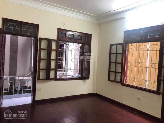 Chính Chủ Bán Nhanh Nhà đẹp Hào Nam 33 Tỷ, 35m2,quận đống đa, Cách Oto 36m 2