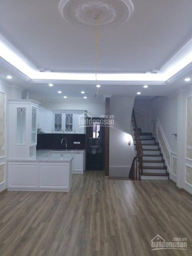 Chính Chủ Cần Bán Gấp Nhà Ngõ 376 đường Bưởi Vĩnh Phúc đội Cấn Ba đình Dt 55m2 X 6 Tầng Giá 10,5 Tỷ 4