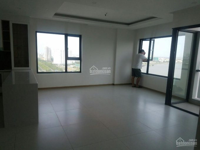 Chính Chủ Cho Thuê Nhanh Căn Hộ 3 Phòng Ngủ, Căn Góc 3 Ban Công, View Sông, Giá 20 Triệu Liên Hệ 0909931237 Ms Tú 2