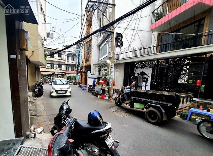 Chính Chủ Cho Thuê Nhanh Nguyên Căn đoàn Thị điểm, P 3, Phú Nhuận 1 Trệt 3 Lầu 4 Phòng 3wc ở, Spa, Cf, Shop, 19tr 2