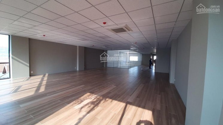 Chính Chủ Cho Thuê Nhanh Nhà Mặt Tiền 125 Nguyễn Thiện Thuật Gần Ngã Tư Nguyễn đình Chiểu, Quận 10 2