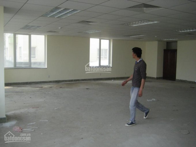 Chính Chủ Cho Thuê Nhanh Văn Phòng Quận Cầu Giấy, Phố Duy Tân 60m2,100m2, 180m2, 300m2, 1000m2, Giá 160 Nghìn/m2/th 3