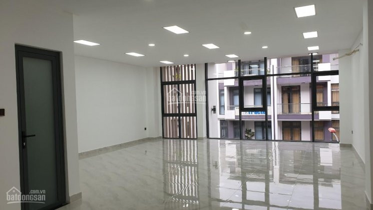 Chính Chủ Cho Thuê Nhanh Văn Phòng, Showroom Kđt Vạn Phúc City, Hiệp Bình Phước, Thủ đức Dtsd 100m2 Giá 9 Triệu 6