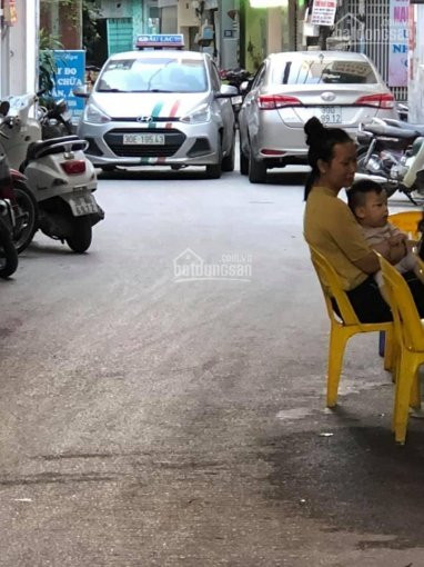đỉnh Cao Giữ Tiền, Nhà đình Thôn ô Tô đỗ Cửa 40m2 7pn đủ đồ Giá Chỉ 42 Tỷ 5