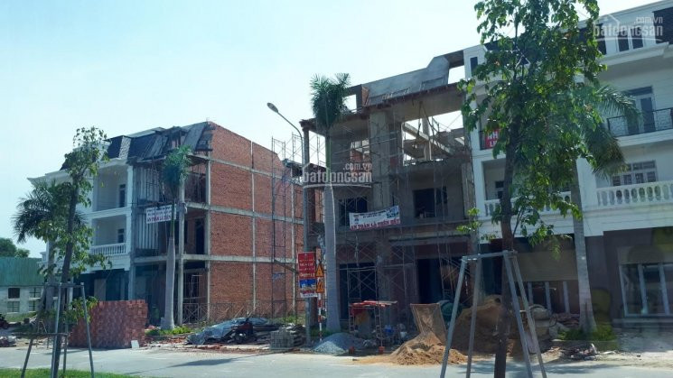 Duy Nhất 1 Lô, Ko Còn Lô Rẻ Thứ 2 Ngay Trung Tâm Thành Phố Tân An, Shr, Công Chứnglh:0704972418 1
