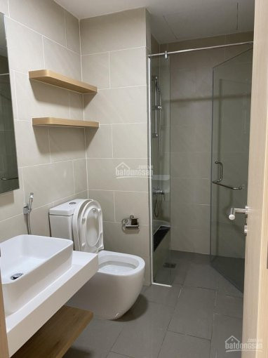 Hot! Cần Cho Thuế Gấp Ch Palm Heights Q2, 2pn, 80m2, Nhà đẹp, Bancol Rộng, View Hồ Bơi, Giá 12tr 5