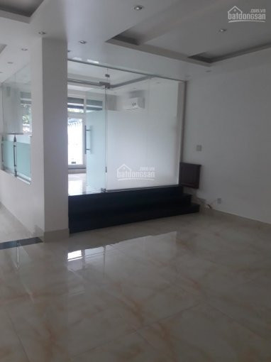 (hướng đông Nam) Văn Phòng Tầng Trệt 110m2, Quận 2, Gần Trần Não Lh Tùng 0902383789 3