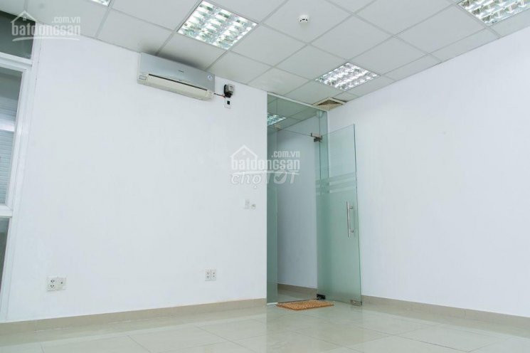 Mặt Tiền đường 3 Tháng 2  , Quận 10 ( Sát Ngã Vòng Xoay ) 5x30 Trệt 3 Lầu 69tr 4