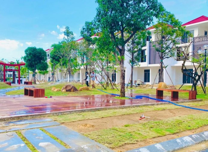 Nhà 3 Tầng Hướng Tây đối Diện Công Viên Trung Tâm Khu B Royal Park Giá Chỉ 3 Tỷ 450 5