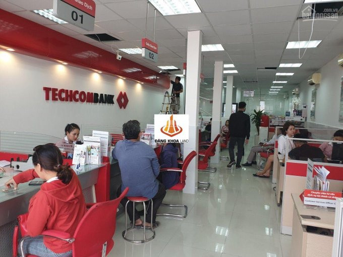 Nhà Mặt Tiền đang Cho Ngân Hàng Thuê 100 Trđ/tháng, đường Dân Chủ, P Bình Thọ Lh: 0932152886 1