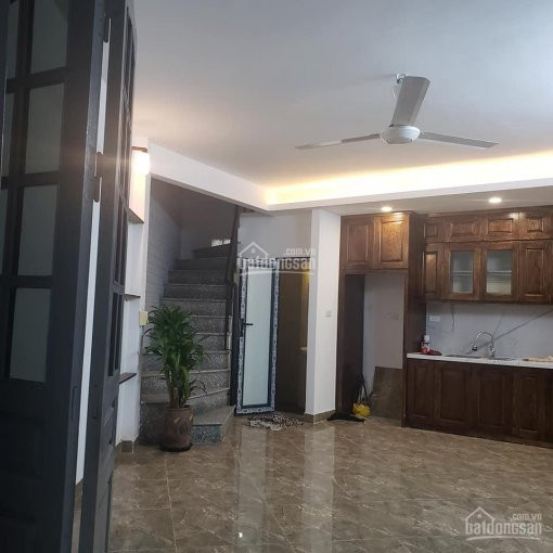 Nhà Trung Tâm Cầu Giấy, 32m2, 3 Tầng, 3 Ngủ, Nhà Mới Về ở Luôn Giá Chỉ 258 Tỷ 1