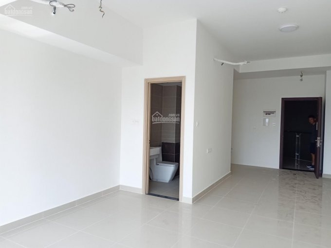 Quận 2 - Văn Phòng 42m2 - đã Lắp đặt Sẵn Rèm Và Máy Lạnh - Giá Thuê: 8 Triệu Liên Hệ: 0909965948 1