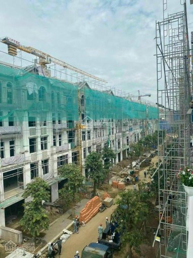 Shop House Mahthan Glory - Vinhomes Quận 9- Giá 15,2 Tỷ 2
