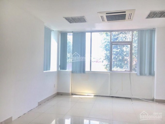 Văn Phòng Cho Thuê Quận Phú Nhuận, Giá Tốt, 30m - 60m2, Cửa Sổ Gió Mát 2