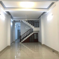 Bán Gấp Nhà Hxh Phường Trường Thọ Thủ đức 52m2 Giá Chỉ 2tỷ305 Lh: 0797813650 Gặp My để Xem Nhà