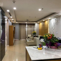 Chính Chủ Bán Nhanh Căn Hộ 133m2 Tòa R4 Royal City: Tầng 18, 3 Phòng Ngủ Sáng, Hướng đông Nam, Sđcc