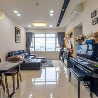 Chính Chủ Bán Nhanh Nhanh Căn 3pn, 136m2, View Landmark 81, Tầng Cao, Thoáng Mát, Giá 6,2 Tỷ Lh 0945117088