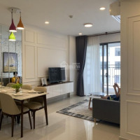 Tôi Cần Cho Thuê Căn Hộ 2 Phòng Ngủ Saigon Royal Diện Tích 82m2 Nội Thất Sang Trọng