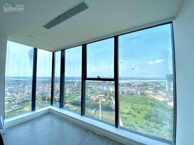 4 Tỷ Sở Hữu Căn Hộ 3pn/116m2 - View Sông Hồng, Cầu Nhật Tân- Chiết Khấu 900 Triệu- Free 2 Năm Dv 6