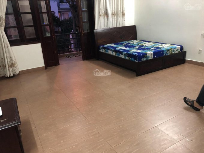 Căn Hộ 45m2 Có Phòng Ngủ, Phòng Bếp, Ban Công đầy đủ Nội Thất, Rất Rộng Và đẹp, Ngay Khu Biệt Thự 5