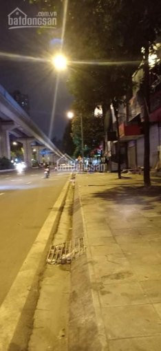 Chính Chủ Bán Nhà Mặt Phố Nguyễn Trãi, Trần Phú, Hà đông, Kd, Vỉa Hè Rộng, 65m2, 6t, Mt4m, 15 Tỷ 2
