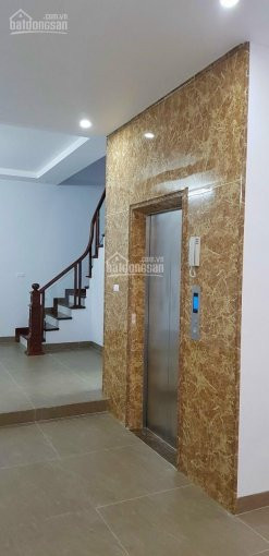 Chính Chủ Bán Nhà Ngõ 218 Phạm Văn đồng, Dt 40m2, ô Tô đõ Cửa, Thang Máy, Lh 0972264985 5