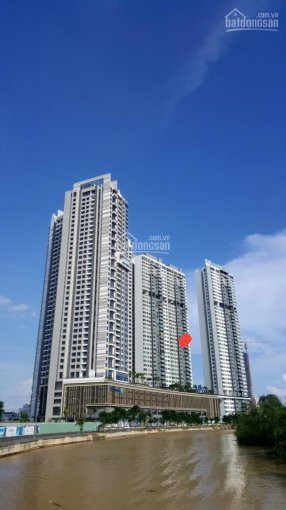 Chính Chủ Bán Nhanh Căn 2pn 105m2 Rivierapoint,giá 4,95ty,còn Thương Lượng,full Nội Thất,tầng Cao View Hồ Bơi 1