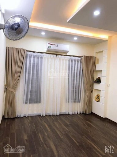 Chính Chủ Bán Nhanh Gấp Nhà Mới Tại Trần Duy Hưng 56m2 X 4 Tầng, Mt 4m, đất Vuông, Ngõ Rộng, Giá 52 Tỷ 2