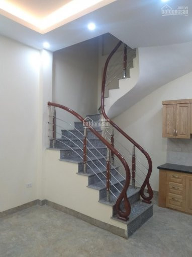 Chính Chủ Bán Nhanh Nhà đẹp Gần đường Nguyễn Khoái, Ven Sông, 30m2, Giá 285 Tỷ 1