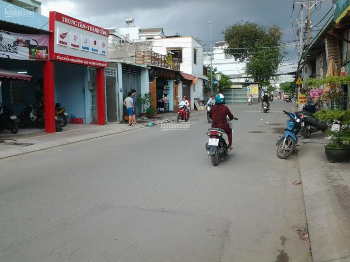 Chính Chủ Cần Bán 2 Căn Nhà Mặt Tiền đường 39 Và Nguyễn Tuyển Phường Bình Trưng Tây, Q2 8