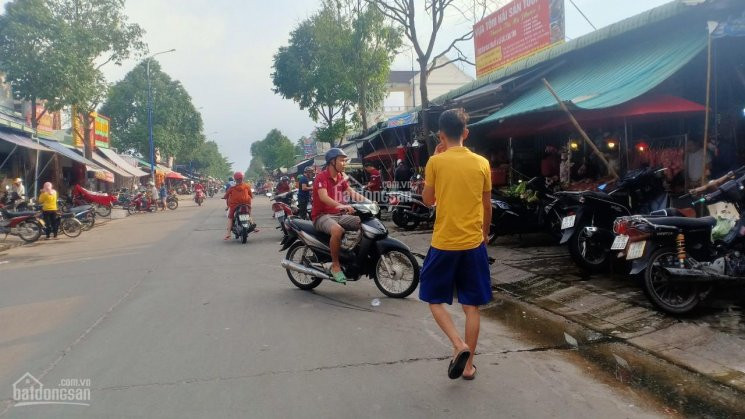 Chính Chủ Cần Bán Căn Nhà Cấp 4 + 5 Phòng Trọ đang Cho Thuê Kín Tt 1,5 Tỷ, Có Sổ, Thổ Cư Toàn Bộ Dân Cư đông 3