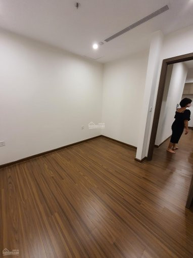 Chính Chủ Cho Thuê Nhanh Vinhomes West Point Studio 1pn Giá 8tr, 2 Phòng đồ Cơ Bản Giá 11tr/tháng Lh 0868271501 2