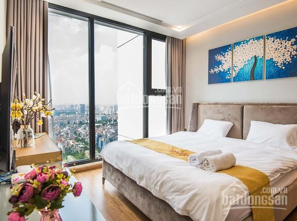 Gia đình Cần Cho Thuê Gấp Vinhomes Metropolis, 129m2, 3pn Nội Thất Sang Trọng, View Thoáng, 30tr/th 1