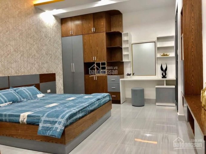 Mt Quận 1, Ngay Vòng Xoay Phù đổng, Gần 250m2, Ngang 15m, 10 Tầng Thang Máy, Tn 2 Tỷ/th, Giá 290 Tỷ 5